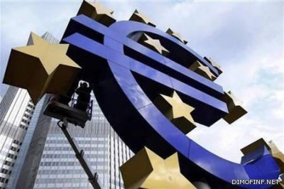 ارتفاع اليورو وتراجع الدولار واستقرار الإسترليني في سوق الصرافة المصرية