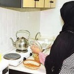 «النقد السعودي» تدرس تخصيص محلات صرافة «نسائية»