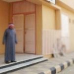 ضبط 5 وافدين عرب امتهنوا سلب عملاء البنوك في جدة
