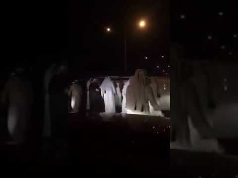 بالفيديو.. تهور شاب في عرس بقطر يتحول إلى حادث مؤلم