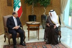 «خالد الفيصل» يدعو الرئيس اللبناني لزيارة الرياض بتوجيهات من خادم الحرمين