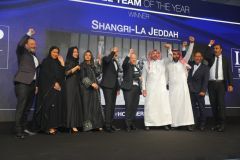 سالم الشهراني يفوز بجائزة أفضل “مدير عام” لفئة الفنادق الفاخرة بالمملكة