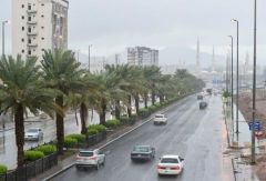 استمرار هطول الأمطار الرعدية على معظم مناطق المملكة