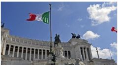 سفارة المملكة بإيطاليا توضح ملابسات تعليق إتفاقية الشنغن‎