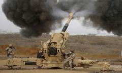 المدفعية السعودية تدك أوكار الحوثيين