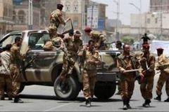 الجيش اليمني يستعيد مواقع في حيران ويتقدم إلى مشارف عبس
