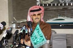 الوليد بن طلال: أؤيد قرار الصحة بإغلاق مستشفى المملكة