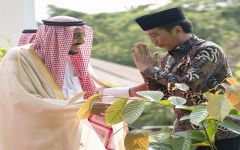 الإعلام الإندونيسي: زيارة خادم الحرمين ستزيد دول العالم الإسلامي قوة وتكاتف