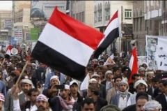الحكومة اليمنية ترفض طلب الحوثيين.. وتؤكد استمرار العمليات ضدهم