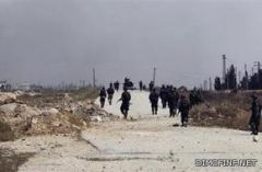 نشطاء: مئات من مقاتلي المعارضة السورية يدخلون مدينة القصير المحاصرة