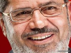 محكمة مصرية تطلب التحقيق في هروب مرسي من السجن