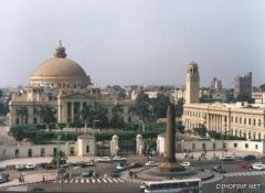 مذيعة مصرية تهدد طالبًا سعوديًا بالطرد