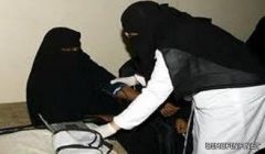 مواطن يضرب ممرضة أصرت على إدخال الإبرة في وريد ابنته