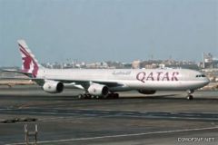الخطوط القطرية تعيد طائرة بوينج 787 للخدمة بعد توقف 10 أيام