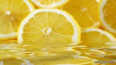 الليمون يعتبر بديلاً طبيعياً لعلاج حب الشباب