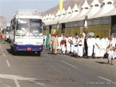 «الحج» تشترط «التأمين» لدخول الحافلات الأجنبية إلى السعودية