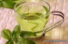 شرب الماء والشاي الأخضر يساعد على تنظيف الكبد وتنشيطه