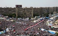 النيابة المصرية تأمر باعتقال ناشطين بارزين