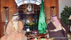 قمة الكويت : ولي العهد يستقبل محمد بن راشد في مقر إقامته في الكويت