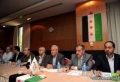 المعارضة السورية تحدد مهلة لسحب الدعوة لإيران لحضور محادثات السلام