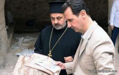 الأسد يزور «معلولا» بعد استعادة قوات النظام السيطرة عليها