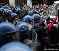 جرحى باشتباك بين الشرطة الإيطالية ومتظاهرين شمال البلاد