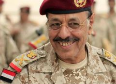 الأحمر يؤكد اقتراب استعادة اليمن من قبضة الانقلابيين