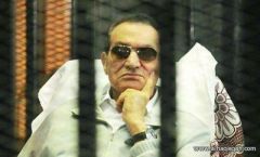 استمرار حبس مبارك رغم قبول الطعن في قضية «قصور الرئاسة»