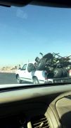 بالفيديو.. سيارة تحمل “دبابين” دون اتخاذ وسائل حماية