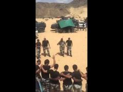 بالفيديو.. أفراد قوة الطوارئ يحتفلون بالإطاحة بالإرهابيين في بيشة