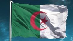 الجزائر تعلن عن خفض إضافي لإنتاجها النفطي بنحو 20 ألف برميل يومياً