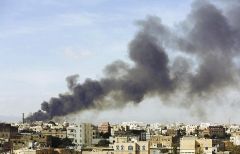 الشرعية تسيطر على موقع إستراتيجي في محيط صنعاء.. والتحالف يحذّر بواخر التهريب