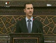الأسد يصف منفذي مجزرة الحولة في حمص بالوحوش