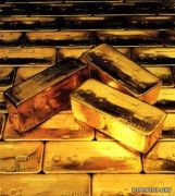 الذهب يقفز 1% لأعلى مستوى في شهر