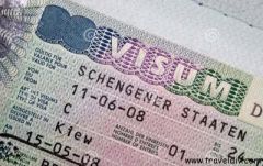 سفارة المملكة في النمسا تنفي ما تردد عن تقليص التأشيرات للسعوديين