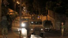 استشهاد #فلسطيني وإصابة 3 آخرين برصاص قوات الاحتلال