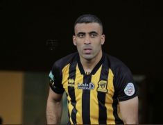 “فيفا” يلزم نادي النصر بدفع متأخرات لاعبه السابق عبدالرزاق حمدالله