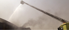 تفحم مقيمين في حريق مستودع أثاث بفيصلية الرياض