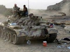 وزارة الدفاع اليمنية تعلن استعادة جعار من قبضة “مسلحي القاعدة”