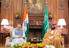 ولي العهد يستعرض مع رئيس الوزراء الهندي آفاق التعاون الثنائي بين البلدين