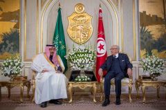 خادم الحرمين والرئيس التونسي يعقدان اجتماعًا ثنائيًّا