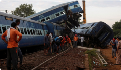 مصرع وإصابة 30 شخصا جراء حريق في قطار بـ #الهند