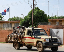 #فرنسا تغلق سفارتها في النيجر في أعقاب الانقلاب