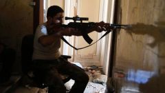 سوريا.. الثوار يستعيدون السيطرة على مطار المرج العسكري