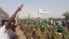 الجيش السوداني يعلن تشكيل مجلس انتقالي