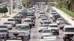 تنظيم يسمح للمواطنين بمزاولة نشاط «الأجرة» على سياراتهم الخاصة