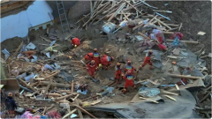ارتفاع عدد ضحايا زلزال #الصين إلى 131 قتيلاً على الأقل