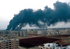 غارات جوية على دوما وانفجار لخط أنابيب النفط الرئيسي لمدينة حمص