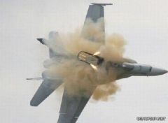 المعارضة تسقط طائرة حربية في ريف حلب