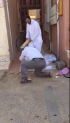 الإيقاع بمواطن اعتدى على عامل وافد بقسوة بعد تداول فيديو للواقعة